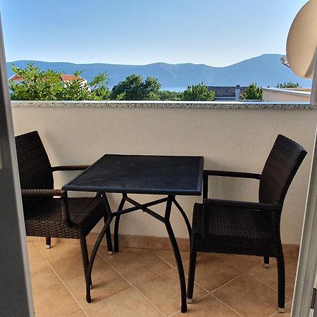 Apartmani Lanterna คิร์ก ภายนอก รูปภาพ