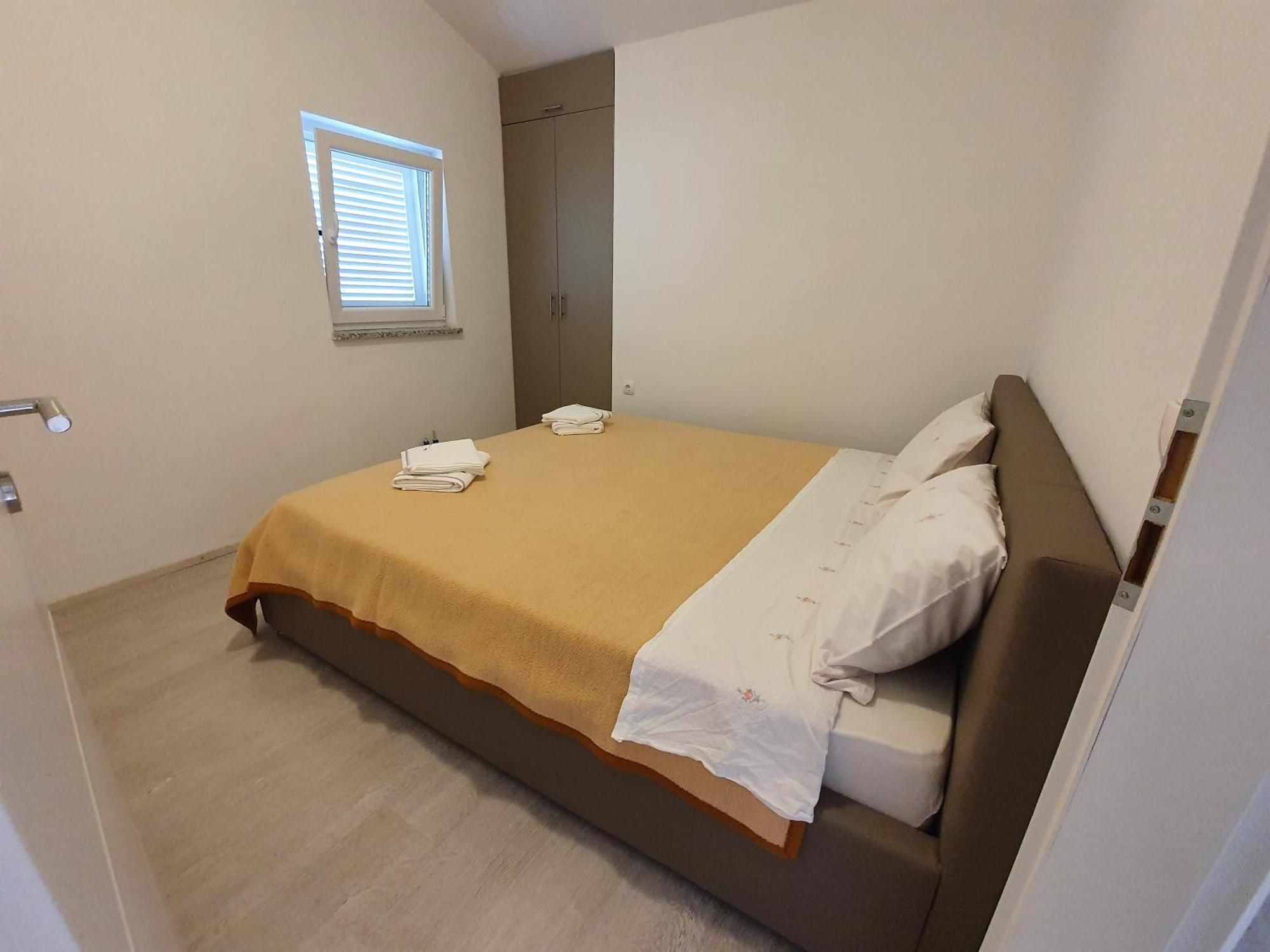 Apartmani Lanterna คิร์ก ภายนอก รูปภาพ